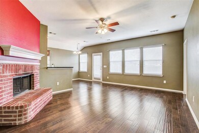 313 Lake Texoma Dr, Wylie, TX 75098 - photo 2