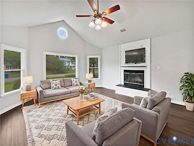 11130 Poachers Run, Chesterfield, VA 23832 - photo 2