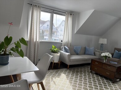 129 Halstead Ave unit 2, Greenwich, CT 06831 - photo 2