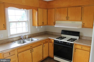 525 Azalea St, Culpeper, VA 22701 - photo 6