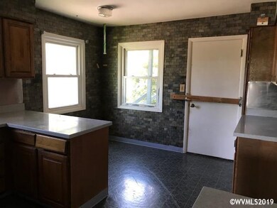 546 Vista Ave SE, Salem, OR 97302 - photo 5