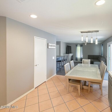 40339 Pantano Rd, Palmdale, CA 93550 - photo 3