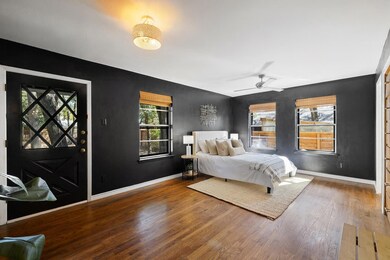 2008 Matthews Ln, Austin, TX 78745 - photo 5