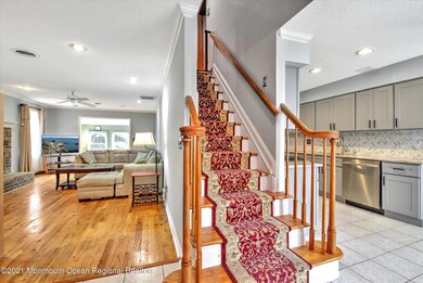 05-FOYER