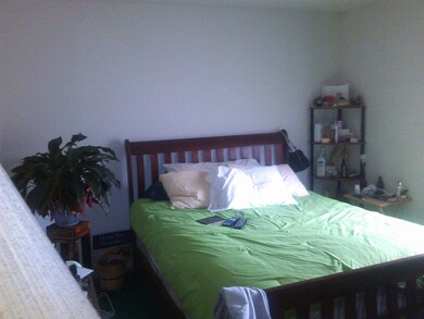 mendon mast bed