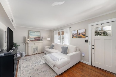 5925 Alhambra St, Fairway, KS 66205 - photo 4