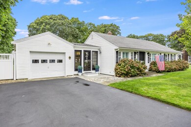 16 Hudson St, Falmouth, MA 02540 - photo 4