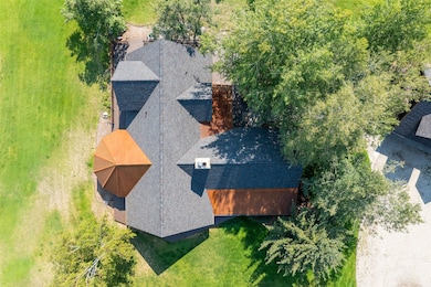 635 Sweathouse Creek Rd, Victor, MT 59875 - photo 6