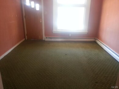 unlisted-address, Allentown, PA 18102 - photo 4