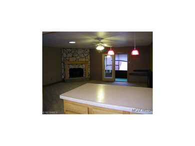 Living Room w/Gas Fireplace
