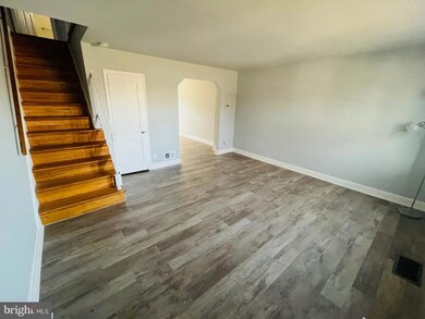 5490 Oakland Rd, Halethorpe, MD 21227 - photo 3