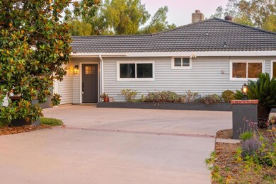 13975 Humo Dr, Poway, CA 92064 - photo 2