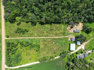 24008 195th St, Cresco, IA 52136 - photo 2