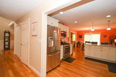 27 Luka Dr unit 14, Grafton, MA 01519 - photo 3