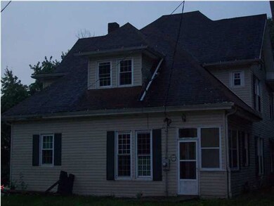 102 John St, Loogootee, IN 47553 - photo 4