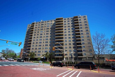 Summit House Apartments unit 12H, Guttenberg, NJ 07093 - photo 3