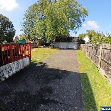 23 Grand St, Little Ferry, NJ 07643 - photo 3