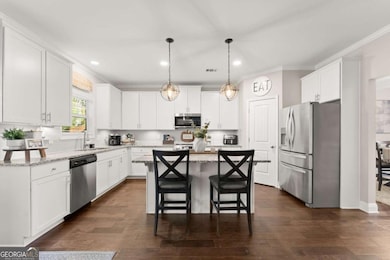 6322 Spring Cove Dr, Flowery Branch, GA 30542 - photo 7