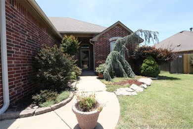 1601 W Vicksburg St, Broken Arrow, OK 74011 - photo 3