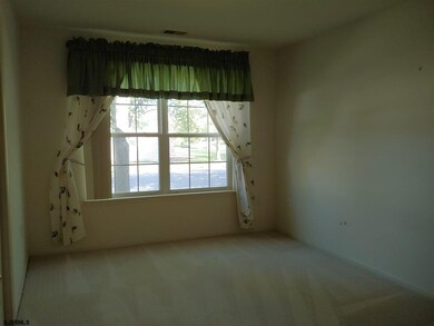 638 E Chancery Ln unit C-0045, Galloway, NJ 08205 - photo 3