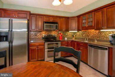 2519 Ebony Rd, Parkville, MD 21234 - photo 4