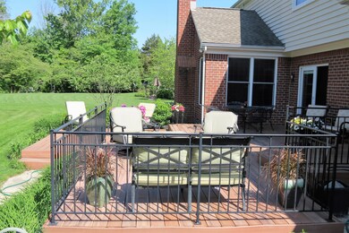 404 Engelwood Ct, Powell, OH 43065 - photo 6