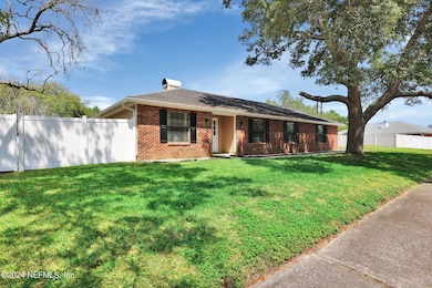 2-web-or-mls-12715 Gathering oaks Dr_002