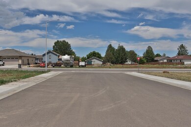 907 Beaver Ct, Cody, WY 82414 - photo 7