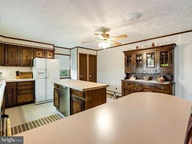 81 Loop Rd, Quarryville, PA 17566 - photo 7