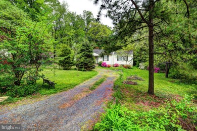 8938 Littleton St, Fairfax, VA 22032 - photo 4