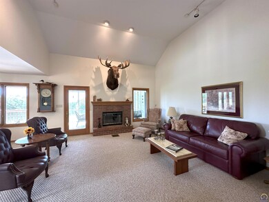 10623 SW Auburn Rd, Wakarusa, KS 66546 - photo 5