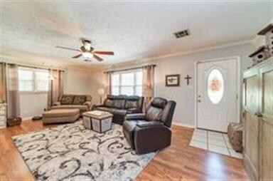 145 Imogene St, Prattville, AL 36067 - photo 3