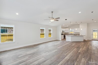 8514 E Esplanade St, Navarre, FL 32566 - photo 6