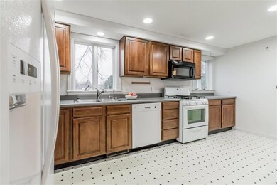 Sunroom and kitchen are open