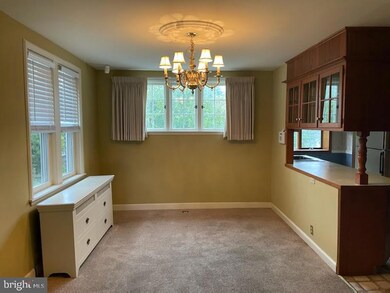 27 Butter Ln, Reading, PA 19606 - photo 4