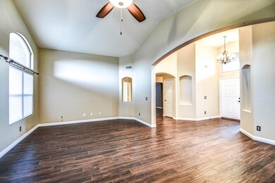DINING LIVING 1