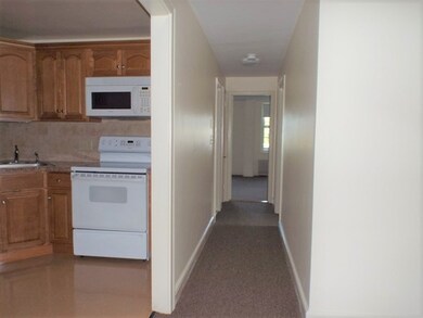457 Washington St unit 2, Weymouth, MA 02188 - photo 2