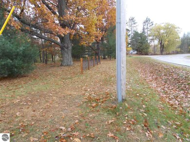 2524 Plainfield Rd, Hale, MI 48739 - photo 2