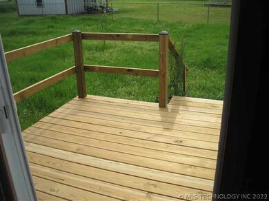 237 Davis St, Wilson, OK 73463 - photo 7