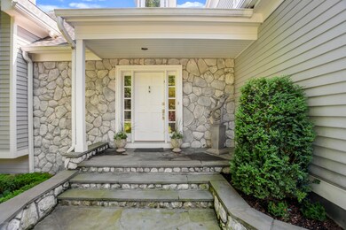 2 Jenifer Ln, Cos Cob, CT 06807 - photo 2