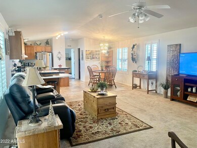LOT22COMBOLIVINGTOKITCH