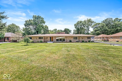 6630 Spring Mill Rd, Indianapolis, IN 46260 - photo 3