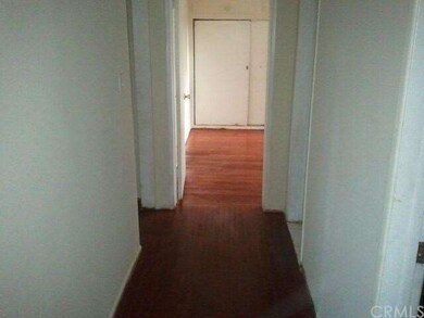 1202 E 123rd St, Los Angeles, CA 90059 - photo 4