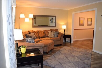 4201 Orchard Dr NW, Cedar Rapids, IA 52405 - photo 6