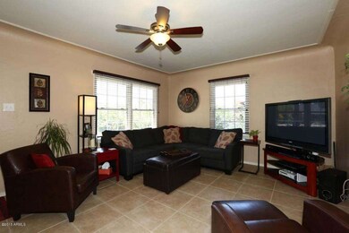 Living Room2