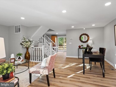 11792 Bayfield Ct, Reston, VA 20194 - photo 5