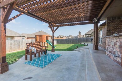 913 Ryan Rd, Moore, OK 73160 - photo 6