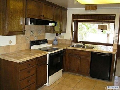 Kitchen with Lots of Cabinets
