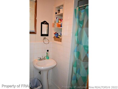 1502 Roxie Ave, Fayetteville, NC 28304 - photo 6