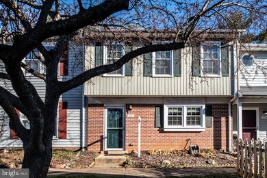 441 Denning Ct, Warrenton, VA 20186 - photo 2